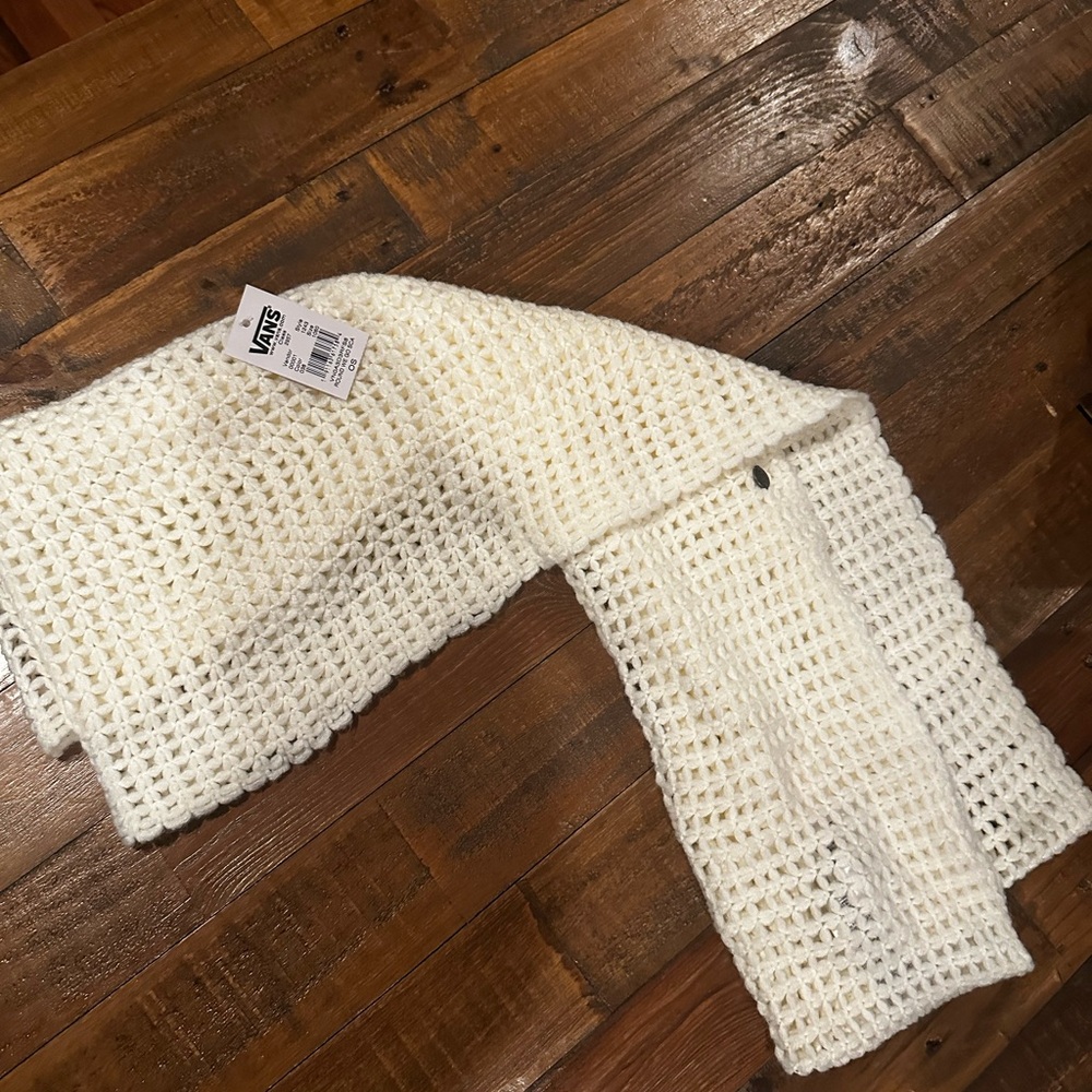 Infinity Scarf - Picture 2 of 4
